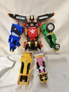廃盤 希少 海賊戦隊ゴーカイジャー 海賊合体 DXゴーカイオー 合体ロボ 本体