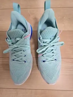 UNDER ARMOUR FLOW スニーカー ライトブルー