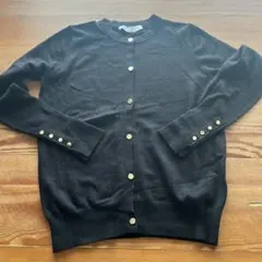 ブラック 長袖 カーディガン ボタン付き