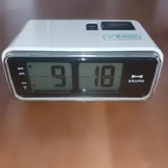 BRUNO LCDレトロアラームクロックS BCR003レッド 電波デジタル時計