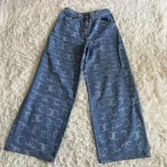 鑑定済　シャネル　ワイドデニムパンツ　スパンコール　P75557V67154のサムネイル