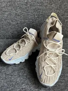 NIKE Space Hippie 04 スニーカー