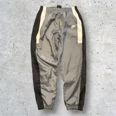 Item thumbnail for item af1cfcd0-9463-45a9-9db3-1a185aa789cd