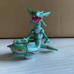 x*z様 レックウザ フィギュア