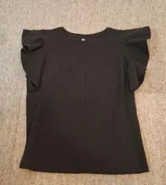 ユニクロ ラッフルスリーブT