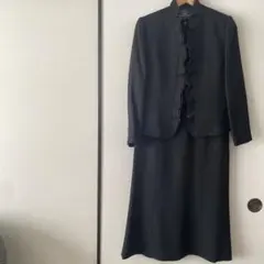 ユキコハナイ　ブラックフォーマルワンピーススーツ