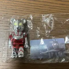 キュウブリック　ウルトラマン 9225g280384-1.jpg