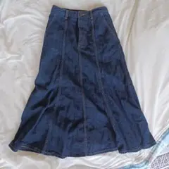 GU インディゴデニム フレアスカート