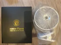 阪神タイガース 2026 クリップ付き 卓上ファン 年間予約席 特典 新品のサムネイル