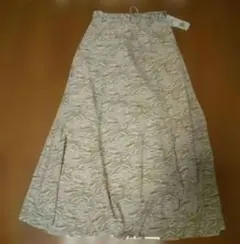 新品未使用☆　ロングスカート　レトロガール
