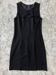 【美品】黒ミニワンピース