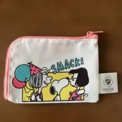 ガチャスヌーピーポーチ
