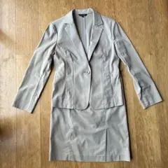 ライトグレー⭐︎スカートスーツ/セットアップ