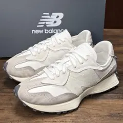 ③24.0 ニューバランス レディーススニーカー U327 LNA D ベージュ