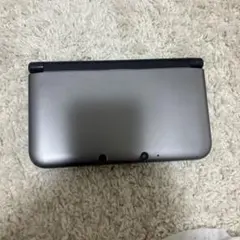 Nintendo 3DS LL 本体 ブラック(充電器カバー付き)