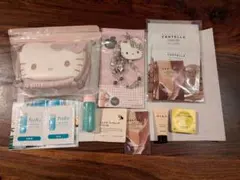 HELLOKITTY x BRILMYミニ ポーチ ピンク+ミラー付きストラップ