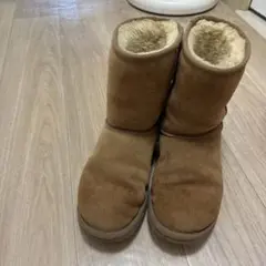 UGG Australia ムートンブーツ チェスナットのサムネイル