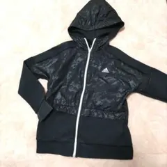 ☆新年初売り特価☆adidas 迷彩柄 フード付きパーカー