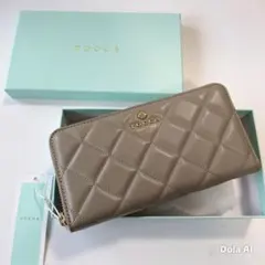 トッカ新品ベージュ PILA LONG WALLET 長財布 / ラウンド長財布のサムネイル