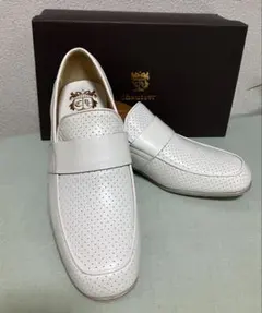 chausser ホワイト ローファー 日本製のサムネイル