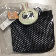 ちいかわ　うさぎ　ポーチセットバッグ　黒　GU