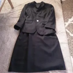 スーツ　上下セット（サイズＳとL）