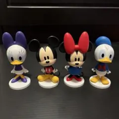 ディズニー　ミッキーマウス・ミニーマウス・ドナルド・デイジー フィギュアセット
