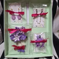紫色の髪飾りと和装ピアスセット