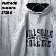 アメリカ古着GEAR リブライン　カレッジプリントスウェットパーカー　S グレー