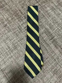 J.PRESS 緑と黄色のストライプネクタイ