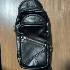 BEAMS HEART フェイクレザー ワンショルダーバッグ