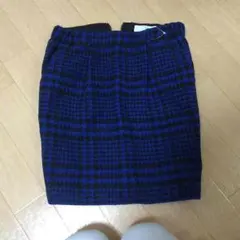 タイトスカートのサムネイル