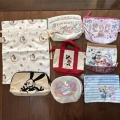 ディズニーキャラクター ポーチ セット　ランド　シー色々！