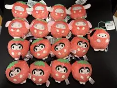 サンリオ　フルーツきぐるみマスコット　〜いちご〜　17個　まとめ売り　新品