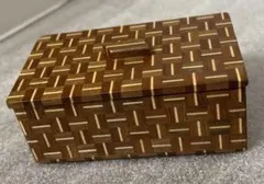 Item thumbnail for item 463c6448-06a1-4fea-ac65-77ea6fe5f1d7