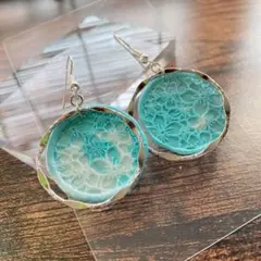 ピアス ハンドメイド 桜 水色 白 シルバー リング sakura 軽い 揺れる