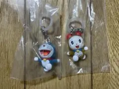 ドラえもん　めじるしアクセサリー　ドラえもん　ドラミちゃん