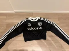 adidas クロップド丈 長袖 トラックトップ ブラックのサムネイル