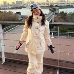 限定特価人気⭐︎完売品ROXYスノボーウェア上下