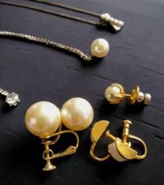 パール ネックレスやイヤリングのセット