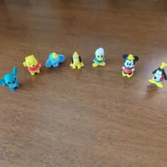 ディズニー ストラップ付きフィギュア 3体セット - メルカリ