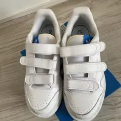 【美品】20.0 アディダス adidas キッズ 白 ホワイト GZ1879