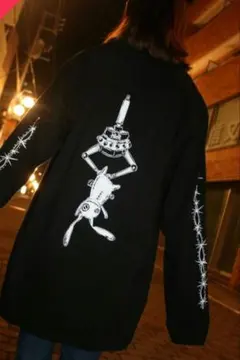 【新品未使用】NieR　長袖Tシャツ　黒のサムネイル