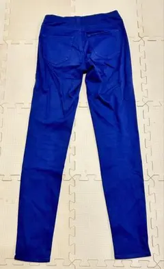 Item thumbnail for item 3885a54d-b688-4d51-8cb6-9e5cda0d1b59