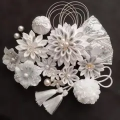 つまみ細工キラキラ髪飾り成人式卒業式