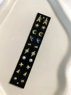 セール☆耳つぼジュエリー　20粒　ハンドメイド　耳ツボ　マグレイン