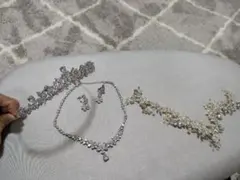 結婚式 新婦 アクセサリーセット ティアラ イヤリング ネックレス ジルコニア