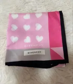 新品未使用　GIVENCHY ジバンシー　ハート　ハンカチ