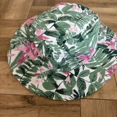 Old Navy ボタニカル柄 バケットハット Mサイズのサムネイル