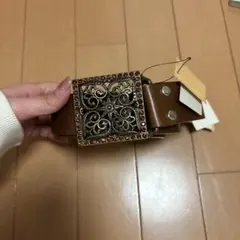 ブラウン装飾バックルベルト